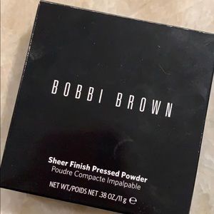 Bobbi Brown Warm Neutral Pressed Powder